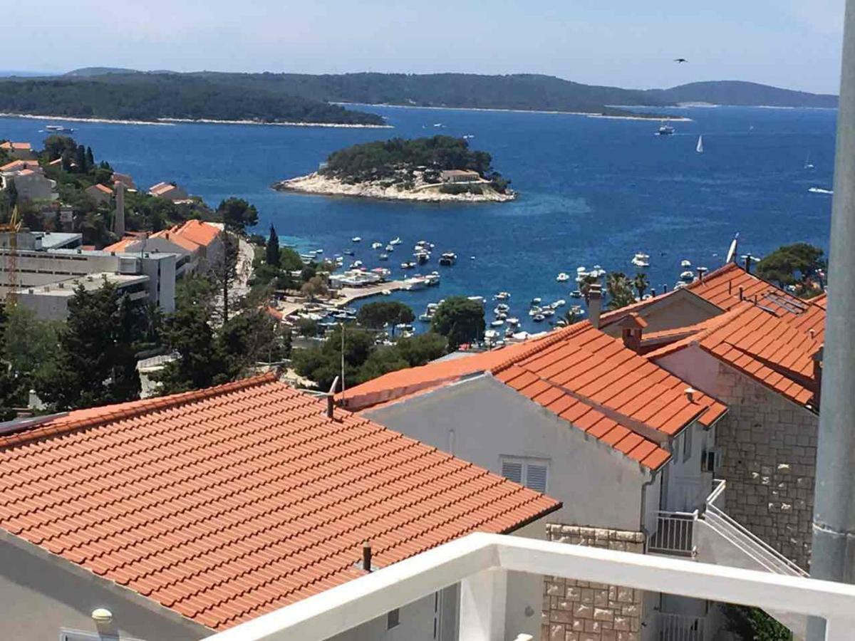 B&B Buzolic Hvar Town Exterior foto