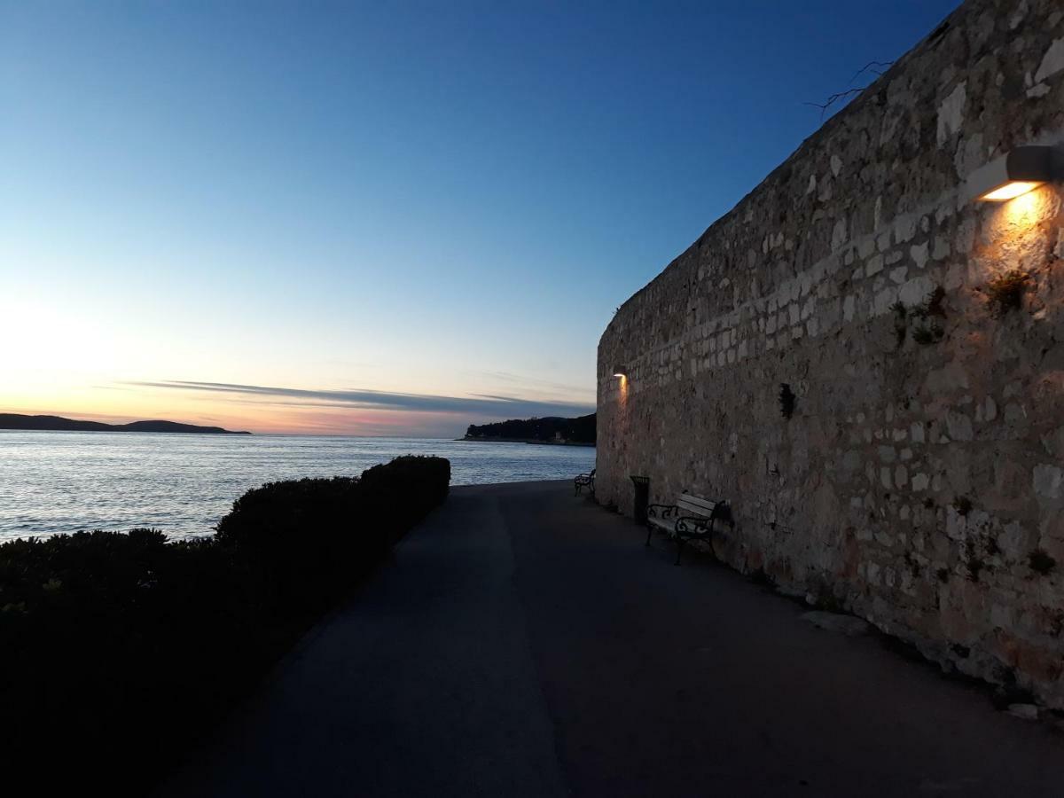 B&B Buzolic Hvar Town Exterior foto